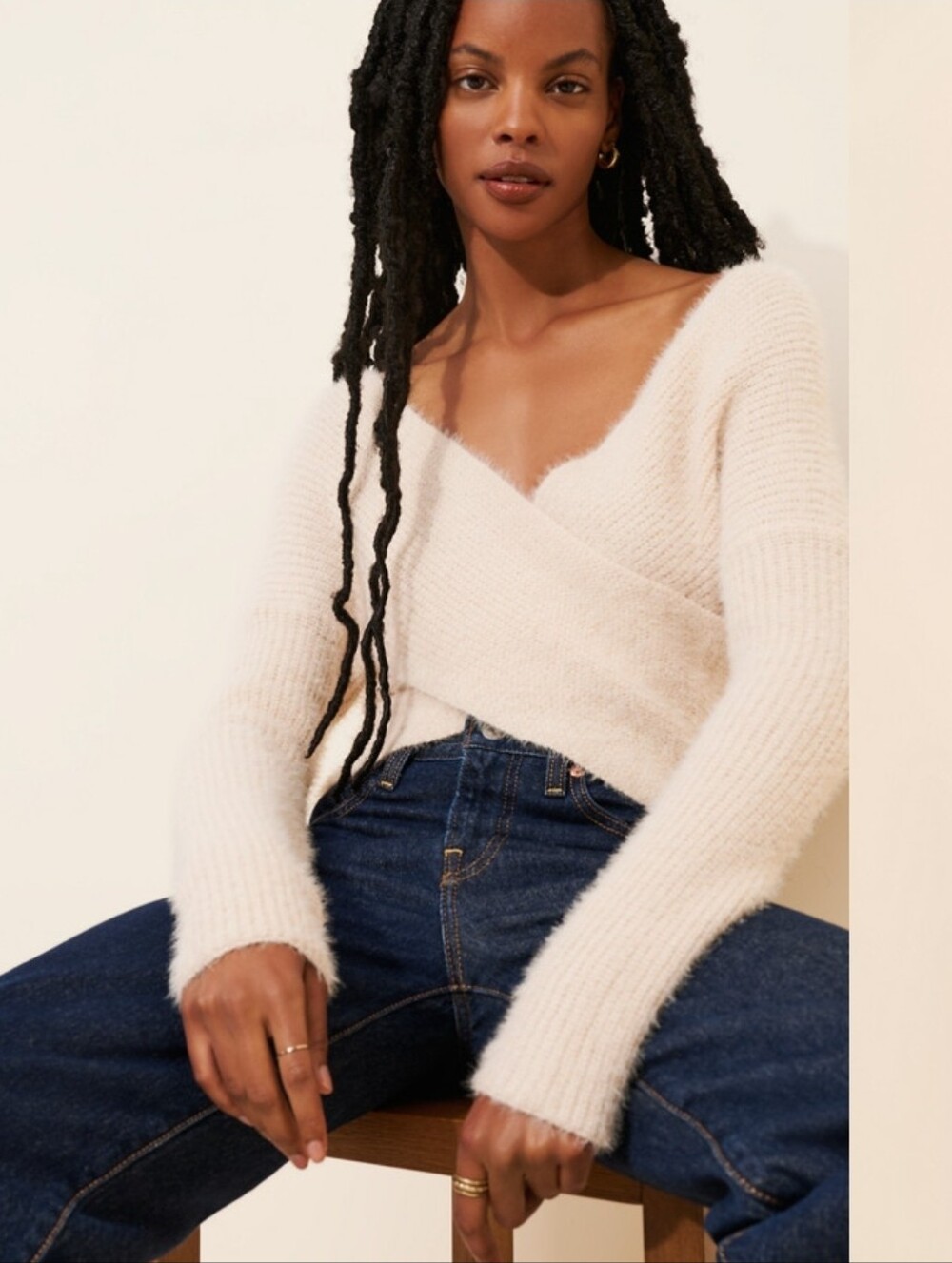 4SI3NNA Cream Fuzzy Ribbed Knit Cross Front Surplice Cropped Sweater Size M